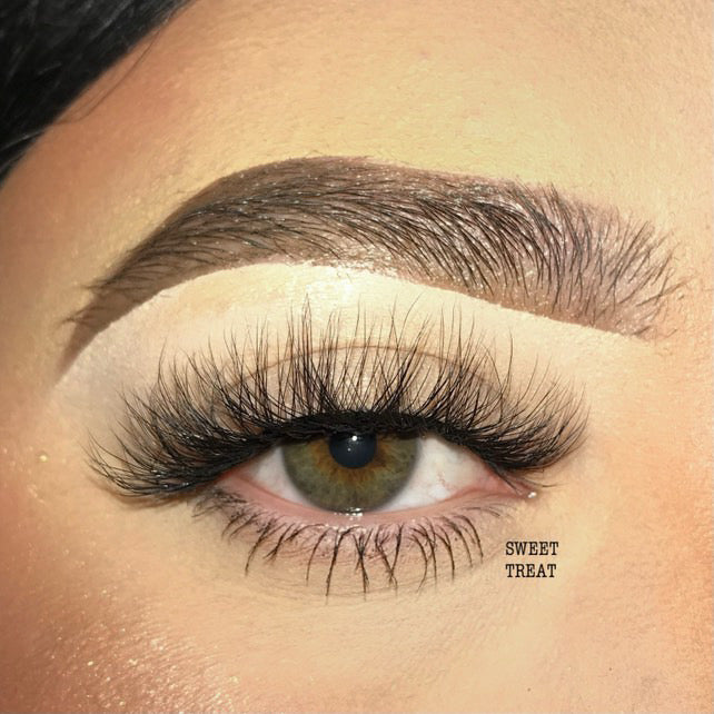 Lash treats (faux mink eyelashes)